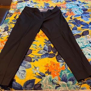Banana republic black pants stretch. Size 10. Cropped.25 in.